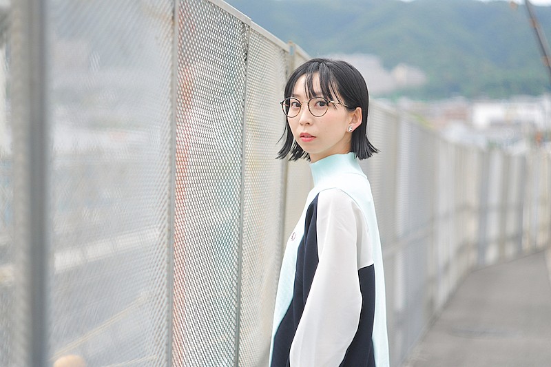 「スペシャルドラマ『今夜、わたしはカラダで恋をする。』の主題歌をハナフサマユが書き下ろし」1枚目/4