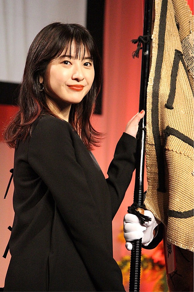 「吉高由里子「自分よりも長生きする作品に」　主演ドラマ「最愛」が「総務大臣賞」を受賞」1枚目/1