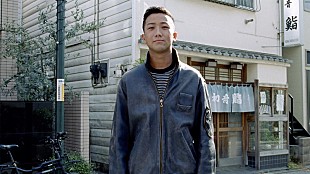 「瑛人、人生の岐路に立つ自身の“今”を捉えた新曲「最愛」MV公開」