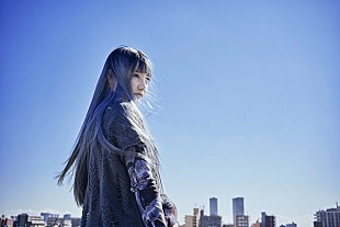 「久保あおい、蜷川実花撮影のアーティスト写真でビジュアル解禁」