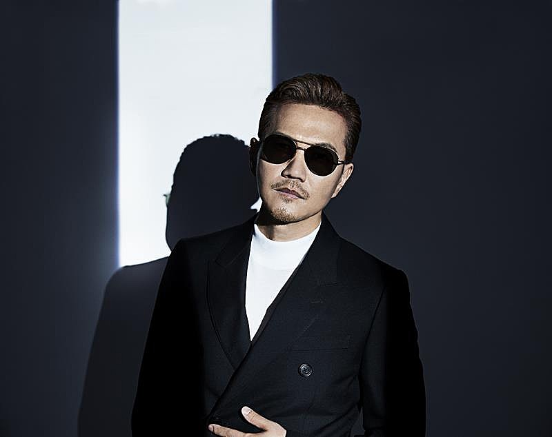 EXILE ATSUSHI、ベスト&ニューAL『ONE』最新アー写公開