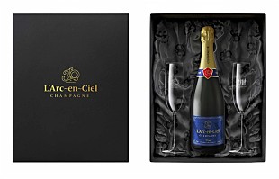 「L'Arc～en～Ciel結成30周年を記念した特別仕様のシャンパン＆グラスセット販売受付開始」