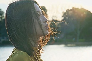 「Uru、新SG収録曲「セレナーデ」歌詞先行公開」