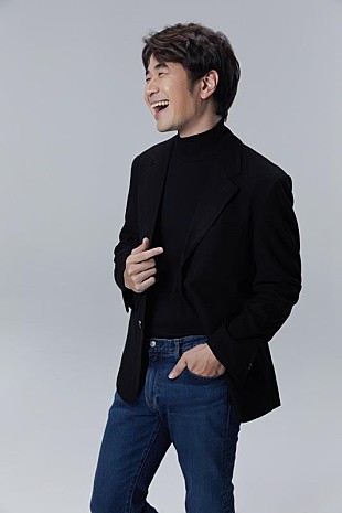 「タイのポップスター・STAMP、「It Colud Be Love」の日本語新録ver「愛のせいで」リリース決定」