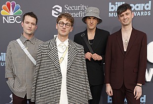 「【2022 #BBMAs】グラス・アニマルズが＜トップ・ロック・アーティスト賞＞受賞」
