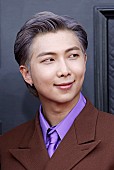 BTS「BTSのRM、どんな自分でも“そばにいてくれた”A.R.M.Y.とメンバーに感謝」1枚目/1