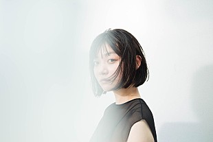 「三浦透子、小田朋美（CRCK/LCKS）手がけたドラマ主題歌「intersolid」配信リリース」