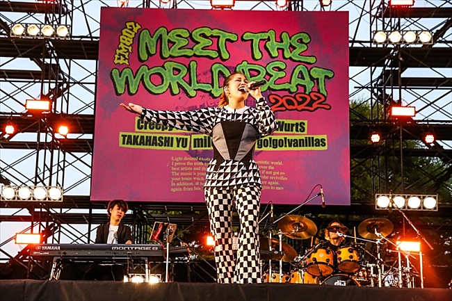 AI「＜ライブレポート＞AI／Creepy Nuts／go!go!vanillas／高橋優ら全8組が集結【MEET THE WORLD BEAT 2022】が万博記念公園で開催」1枚目/18