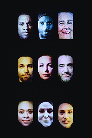 「ブライアン・イーノ大展覧会のオフィシャル映像と写真が到着」