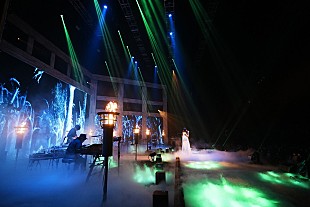 「Aimer、4年ぶりのライブ映像リリース決定＆10月から横浜・大阪アリーナツアー決定」