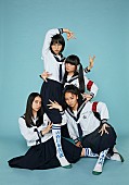 BiSH「」2枚目/2