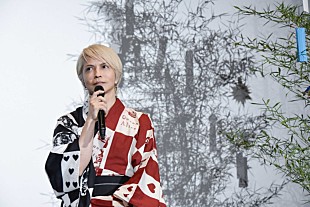 「HYDE、オーケストラ公演を振り返る舞台挨拶に浴衣姿で登壇「このツアーの為に『ROENTGEN』を作ったのかもしれない」 」