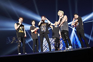 「＜ライブレポート＞iKON、全編生バンド演奏で燃え上がった約2年半ぶりのジャパンツアー終幕」