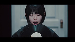 「リーガルリリー、たかはしほのかが食べては吐き出す「ノーワー」のMV公開」