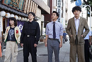 「「初恋の悪魔」“鈴之介”林遣都の演技から「失恋の痛みが伝わる」　“星砂”松岡茉優のスニ－カ－の向きにも注目」