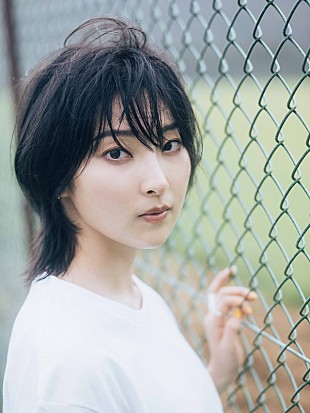 「家入レオ、新曲「レモンソーダ」MVプレミア公開＆TikTok LIVE「SAIZEN」生配信が決定」