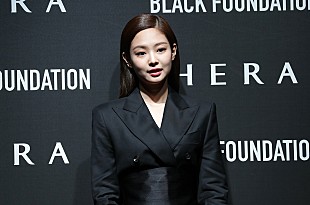 「BLACKPINKのジェニー、ザ・ウィークエンド主演ドラマ『The Idol』新予告編で小悪魔的な笑みを見せる」