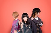 黒子首「黒子首がメジャー1stアルバム発売へ、リード曲はアニメ『忍の一時』EDテーマに」1枚目/2