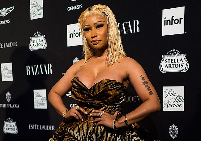 「ニッキー・ミナージュ、全米No.1曲「スーパー・フリーキー・ガール」のカラフルなMV公開」1枚目/1