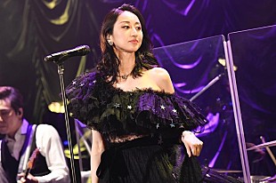 「Ms.OOJA 、小泉今日子「木枯しに抱かれて」ライブMV公開」