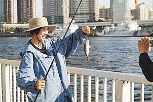 「「ちょい釣りダンディ」最終回“ダンディ”臼田あさ美の“師匠”寺脇康文が登場　「優しくないと釣り人じゃないを体現するいいドラマだった」」