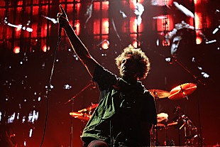 「レイジ・アゲインスト・ザ・マシーン、ザック・デ・ラ・ロッチャの足の大怪我を理由に2023年の北米ツアーを中止」