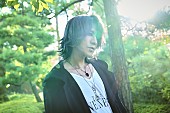 SUGIZO「SUGIZO、11/23にソロデビュー25周年を記念したベスト盤『THE COMPLETE SINGLE COLLECTION』リリース」1枚目/1