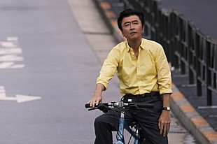 「桑田佳祐、ベスト盤収録の最新曲「なぎさホテル」全国ラジオでオンエア解禁」