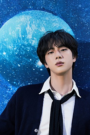 「BTSのJIN、ARMYへの愛情を込めたソロシングル「The Astronaut」MV公開」