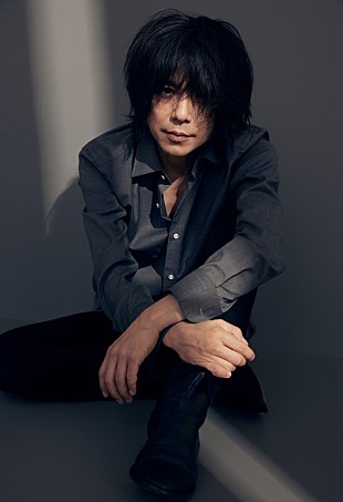 「宮本浩次、新作カバーアルバム＆ソロ初の映像作品を同時リリース　カバーコンサートも開催へ」