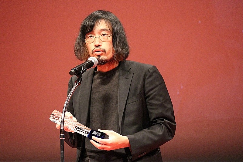 「稲垣吾郎主演『窓辺にて』がTIFFで観客賞を受賞　今泉力哉監督「見過ごされるような小さな問題を描き続けたい」」1枚目/1