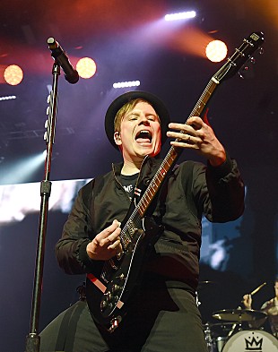 「フォール・アウト・ボーイのパトリック・スタンプ、マーベルの児童向けアニメにクリスマス曲を提供」