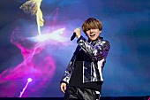 内田雄馬「＜ライブレポート＞内田雄馬、感謝と笑顔があふれた初の日本武道館公演【Gratz!】」1枚目/6