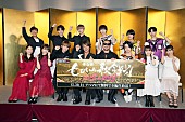 「ももクロ主催の年越しカウントダウン【第6回 ももいろ歌合戦】開催　ABEMAにて“8時間ぶっ通し”無料生放送も」1枚目/2