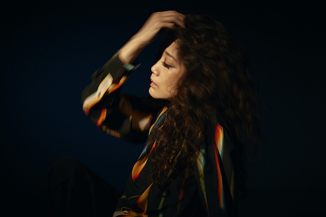 「＜わたしたちと音楽 Vol.3＞JUJUが語る、どうしても落ち込んでしまうときに歌う曲」1枚目/1