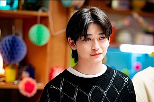 「「君の花になる」“弾”高橋文哉の“あす花”本田翼への告白に胸キュン　「キスするかと思った」「手に花丸はかわい過ぎる」」