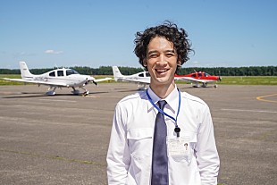 「佐野弘樹「舞いあがれ！」で、ム－ドメ－カ－の水島祐樹役　柏木との対峙シ－ンは「真剣勝負で取り組みました」」