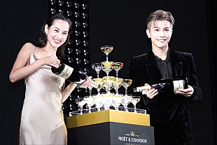 「水原希子＆岩田剛典、２人でシャンパンタワ－に挑戦　東京タワ－点灯は「初めての体験で本当に楽しかった」」