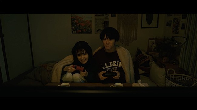 「「神はサイコロを振らない × asmi「朝靄に溶ける」【Official Music Video】」」2枚目/9