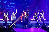 「iKON、ジャパンツアー追加公演の映像作品リリース決定」1枚目/6
