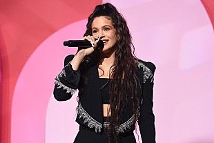 「ロザリア、英語で歌う新曲の一部を公開」