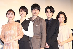 「長澤まさみ、初共演の松山ケンイチには「安心感があった」　役に集中するため、撮影の合間も“会話なし”」