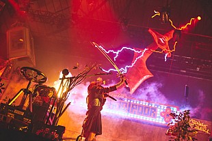 「＜ライブレポート＞ずっと真夜中でいいのに。 時代も次元も超えて踊り明かした“ボーナスステージ”」