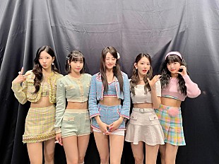 「LE SSERAFIMからBillboard JAPANチャート1位の喜びのコメント到着」