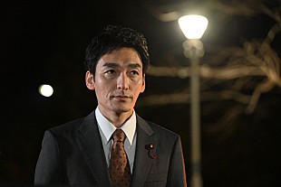 「「罠の戦争」“鷲津”草なぎ剛が“鶴巻”岸部一徳と対決　衝撃の展開に「信じていたからショックが大きい」」