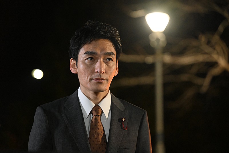 「「罠の戦争」“鷲津”草なぎ剛が“鶴巻”岸部一徳と対決　衝撃の展開に「信じていたからショックが大きい」」1枚目/1