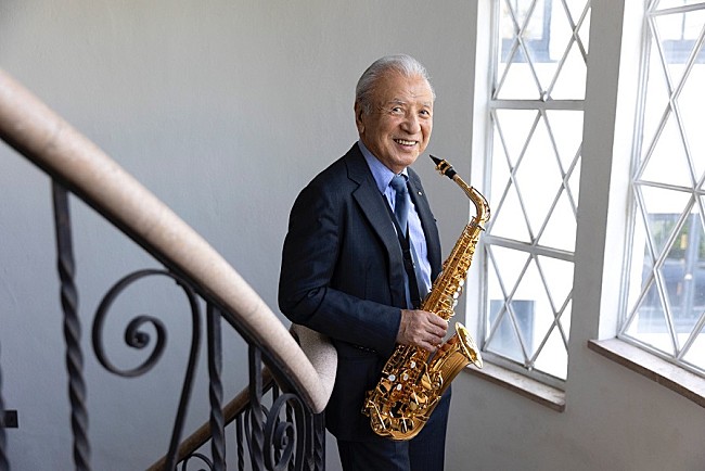 「渡辺貞夫、ブラジル音楽にフォーカスしたスペシャル公演をビルボードライブ横浜で開催」1枚目/1