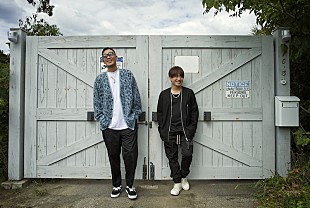 「コブクロ、全国アリーナツアーのファイナル公演の模様をWOWOWで放送＆配信」