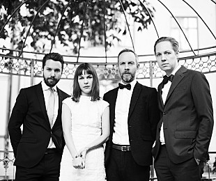 「イザベラ・ラングレン、アロージャズオーケストラのホーン隊と共にビルボードライブ公演を開催」