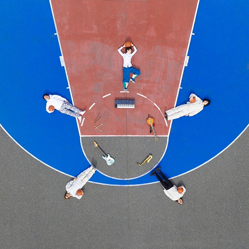 CRCK/LCKS、シングル「低空」をリリース 